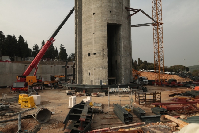 Çamlıca Kulesi Avrupa'nın zirvesine yükseliyor